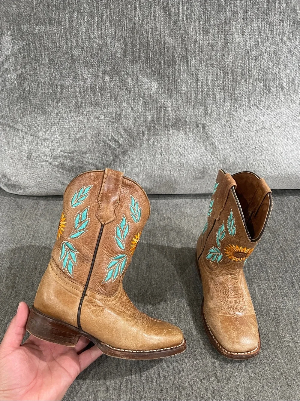 Girls Leather Floral Embroidered Cowboy Boots Size 17.5 Mexico (10.5 US)